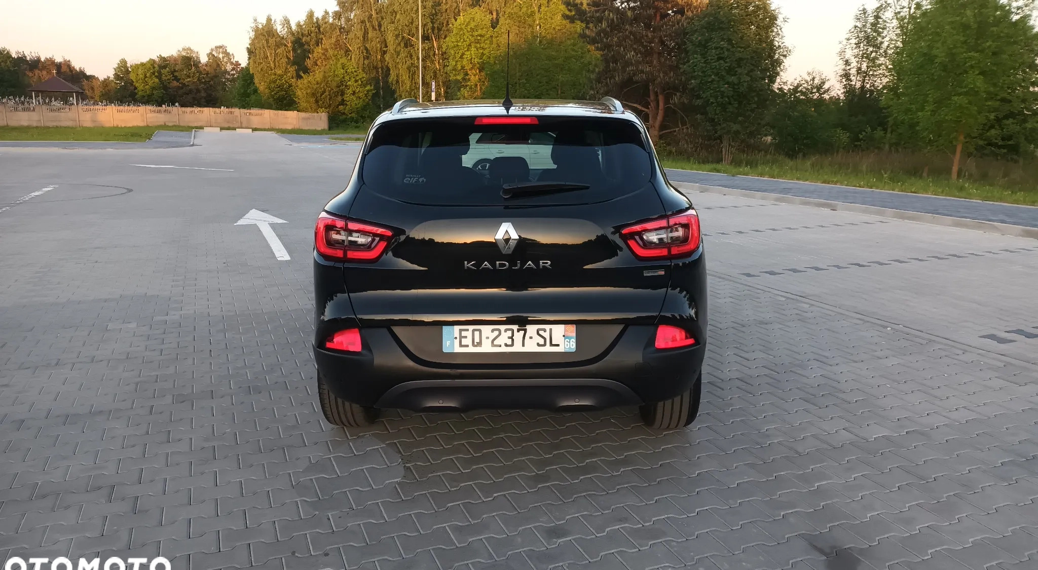 Renault Kadjar cena 49800 przebieg: 97693, rok produkcji 2017 z Kielce małe 154